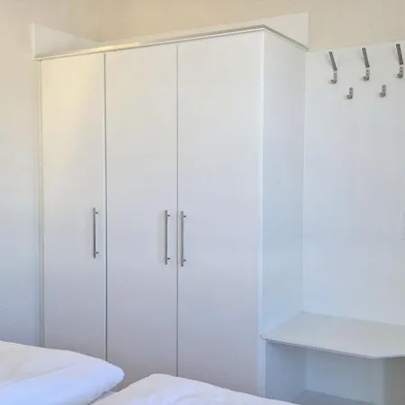 385, Seepark Apartment